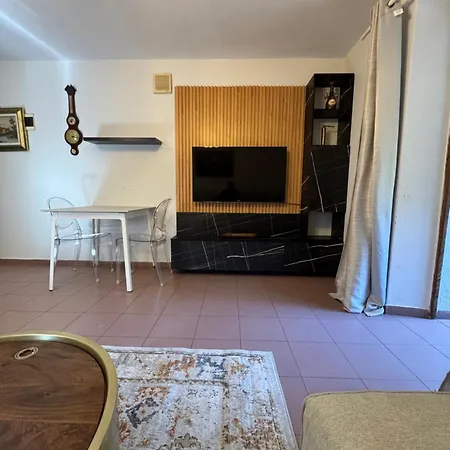 Apartment Prime Location In *